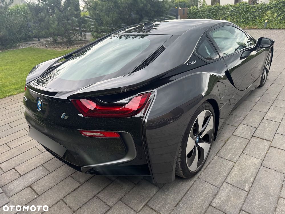 BMW i8 - 16