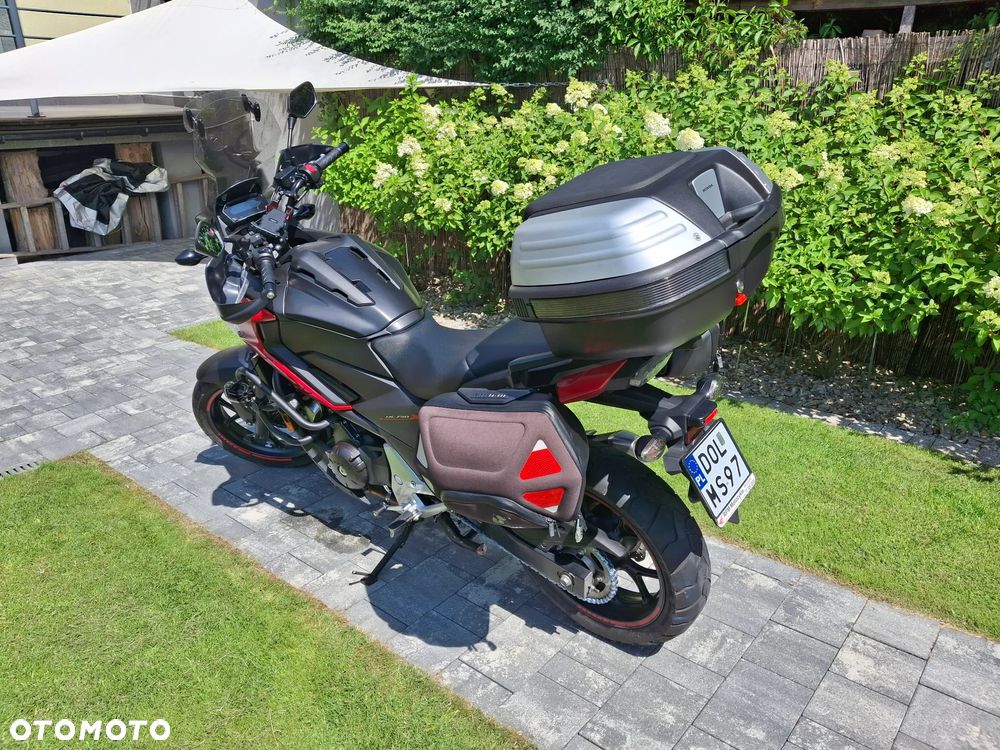 Honda NC - 8