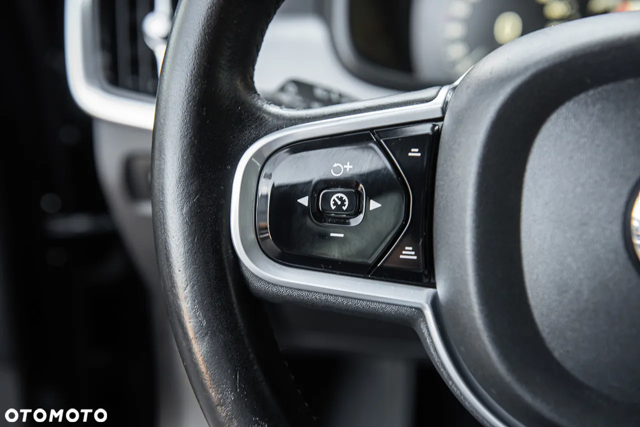 Volvo S90 - 18