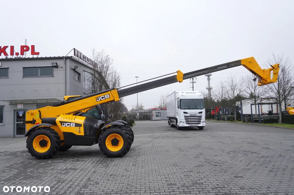 JCB 535-95 / 3,5 t / zasięg 9,5 m / joystick - 15