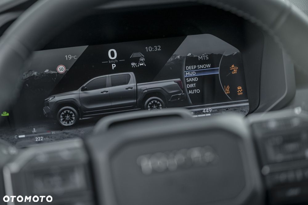 Toyota Hilux 2.8 D-4D mHEV Double Cab Invincible 4x4 - 14