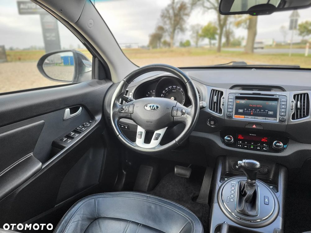Kia Sportage 2.0 CRDI XL AWD - 9