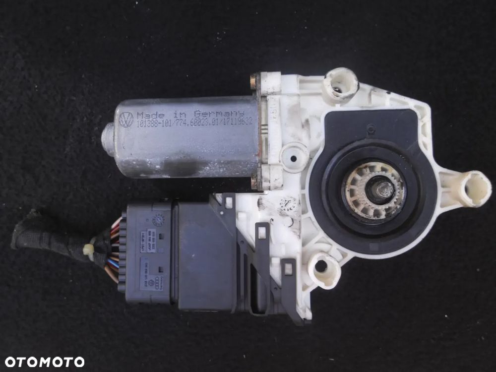VW GOLF IV SILNICZEK SILNIK PODNOŚNIK SZYBY PRAWY TYŁ 101388-101 1J4959812C BORA SEAT LEON I TOLE - 1