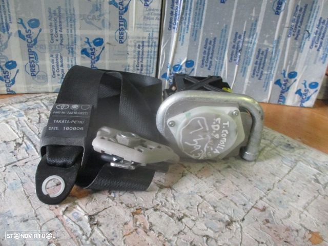 Pre-Tensor 7321002271 TOYOTA COROLLA 2006 5P FD - 1