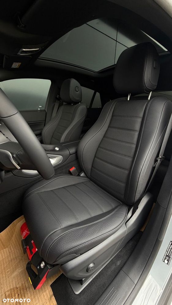 Mercedes-Benz GLE - 40