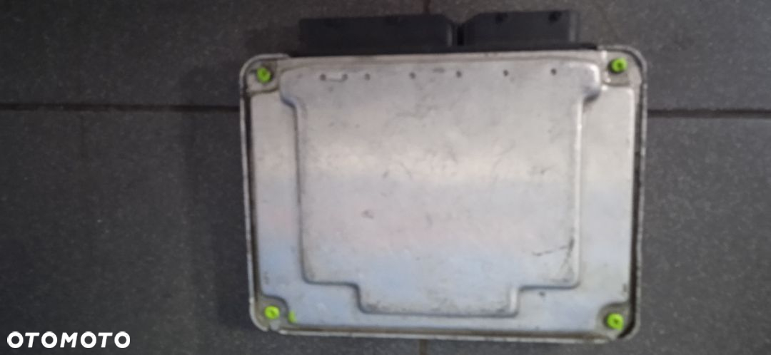 Sterownik Silnika Bosch VW Seat Skoda Ford  038906019FC - 2