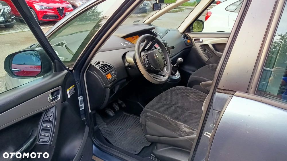 Citroën C4 Picasso - 10