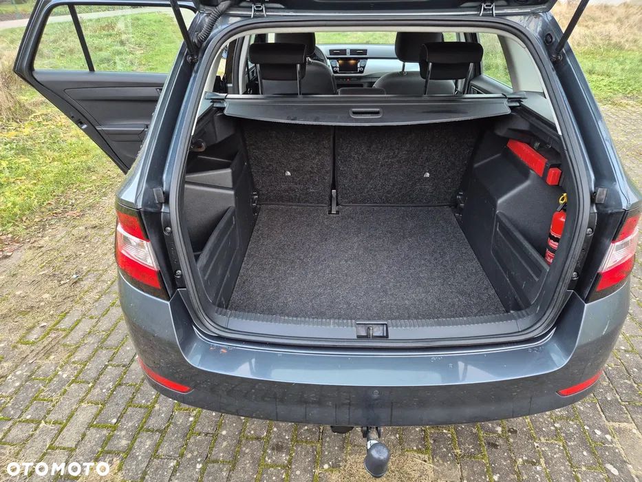 Skoda Fabia 1.0 TSI Ambition - 2