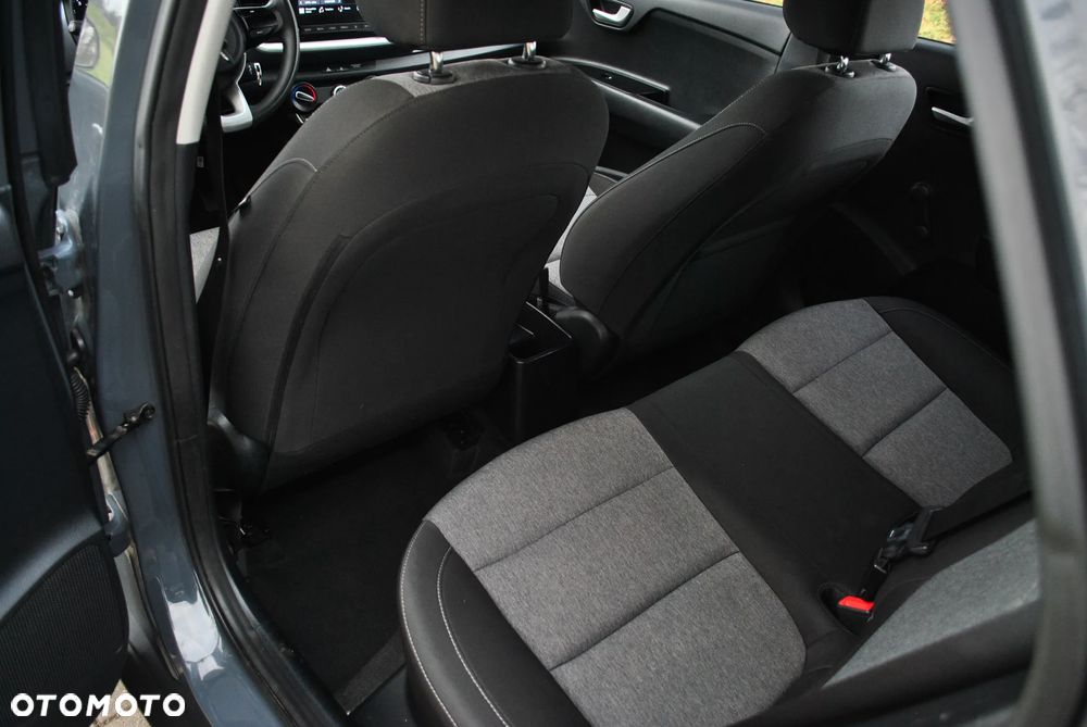 Kia Stonic 1.2 Spirit - 7