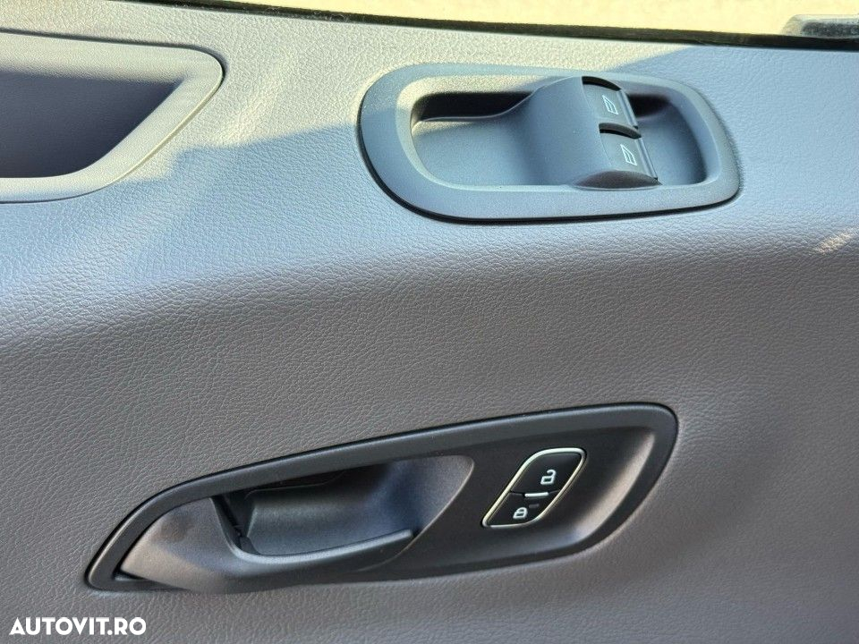 Ford Transit - 17