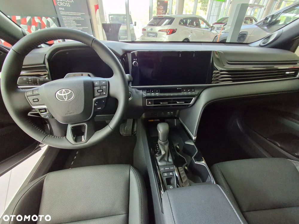 Toyota Camry 2.5 Hybrid Dynamic Force Executive e-CVT - 13