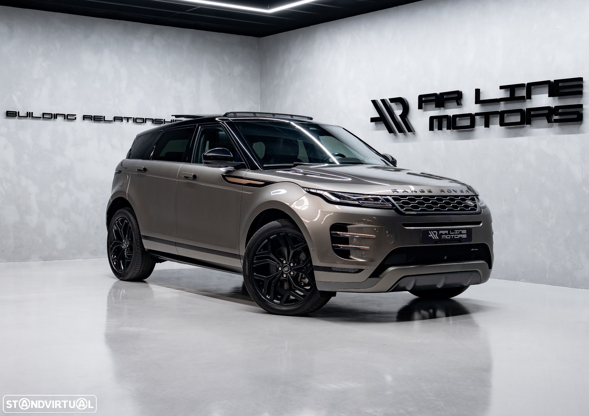 Land Rover Range Rover Evoque 1.5 P300e AWD R-Dynamic SE Auto - 1
