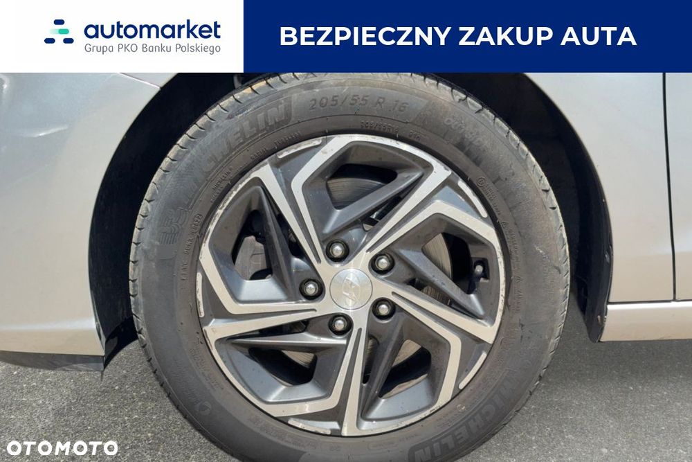 Hyundai i30 1.5 DPI Smart - 10