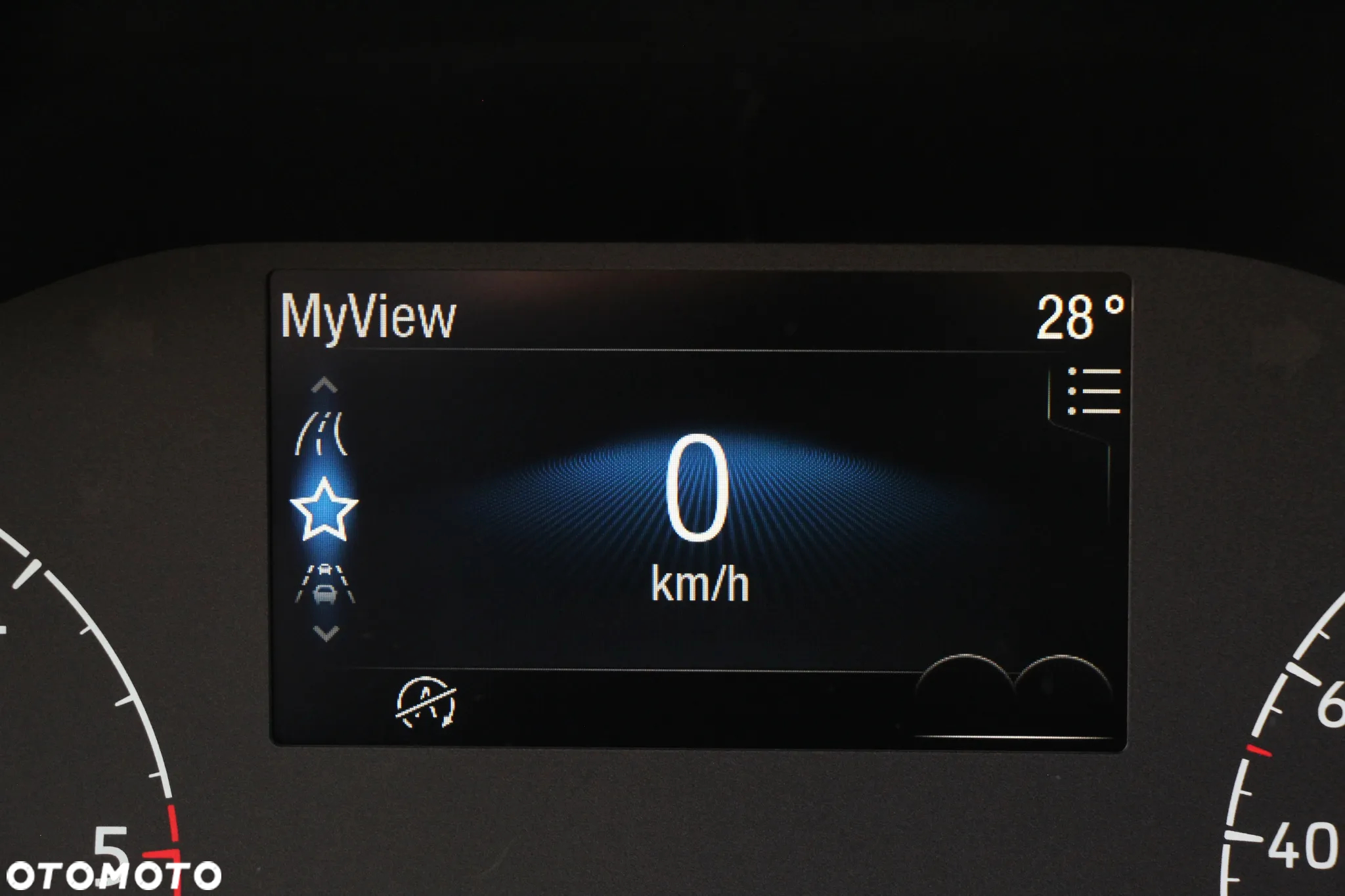Ford Tourneo Connect 1.5 EcoBlue Titanium - 34