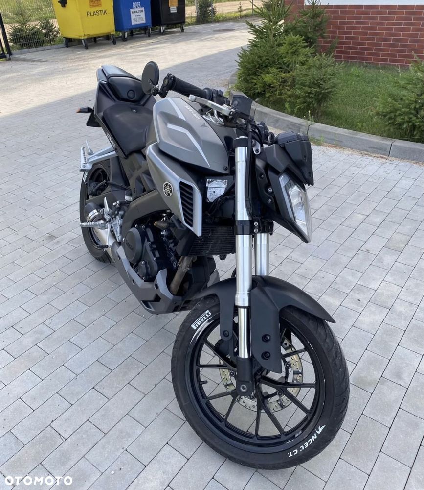 Yamaha MT - 2