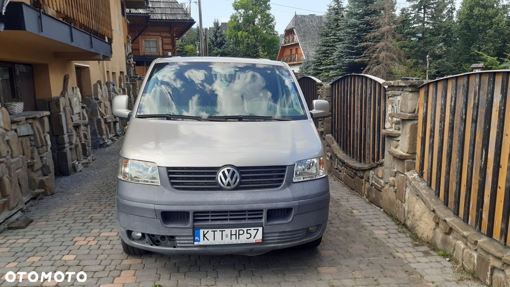 Volkswagen Transporter - 2
