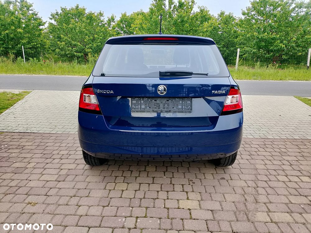 Skoda Fabia - 3