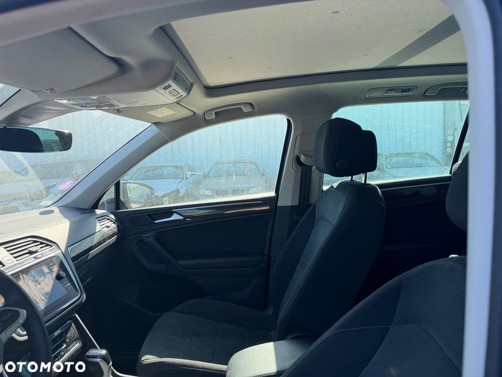 Volkswagen Tiguan 1.4 eHybrid OPF DSG Elegance - 4