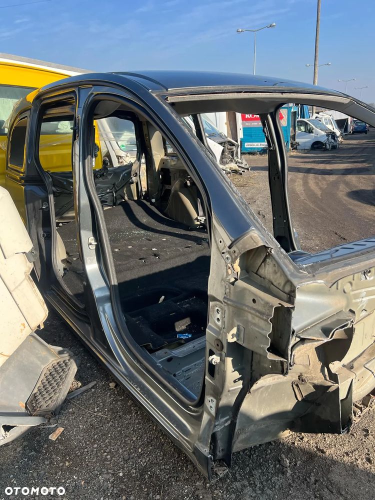 Ćwiartka prawa/ lewa tylna Citroen Berlingo III 3 Multispace !! Karoseria !! - 3