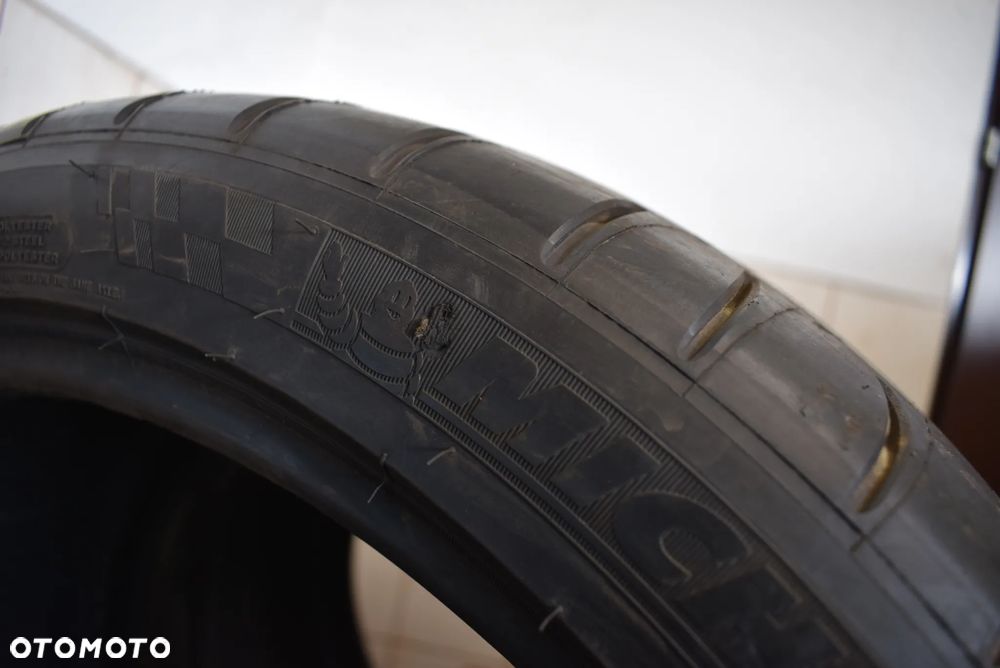 R18 255/40 Michelin Pilot Super Sport 99Y * Cena za parę - 4