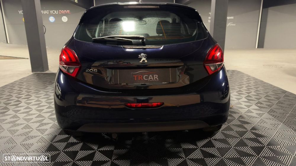 Peugeot 208 1.5 BlueHDi Allure - 4
