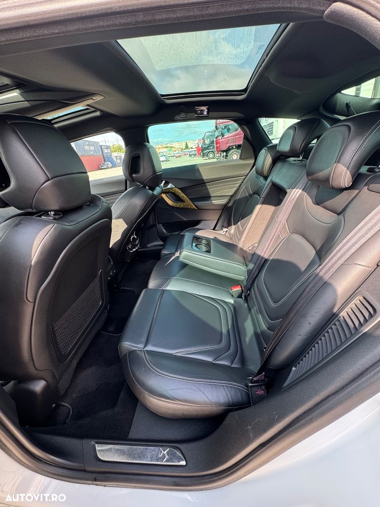 Citroën DS5 Hybrid4 EGS6 SportChic - 18