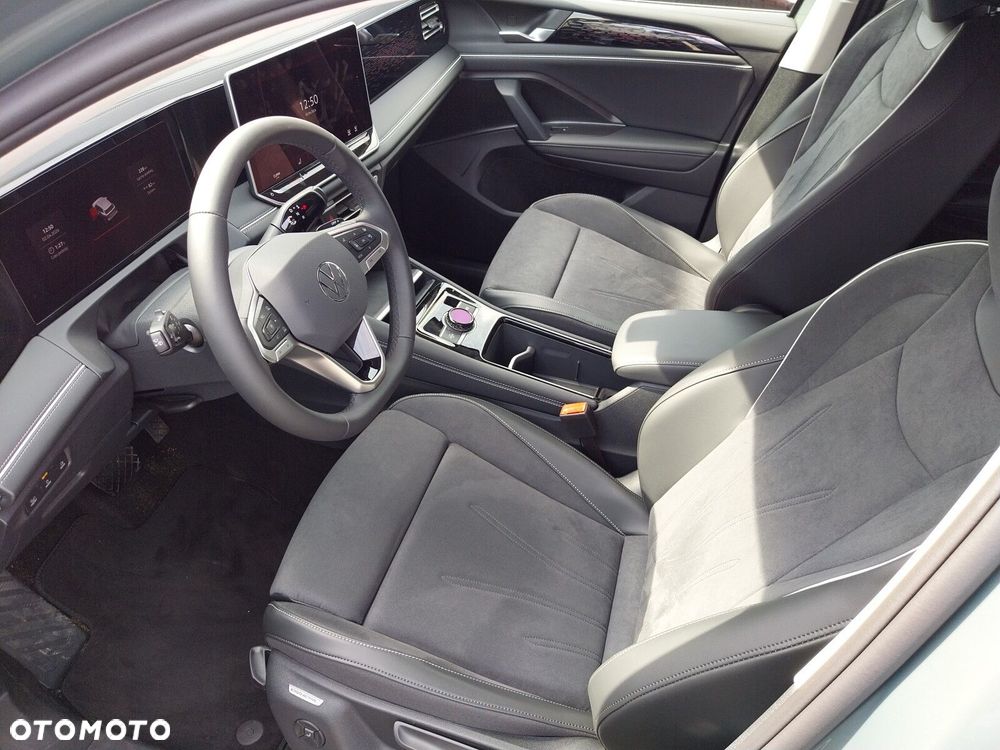 Volkswagen Tiguan - 10