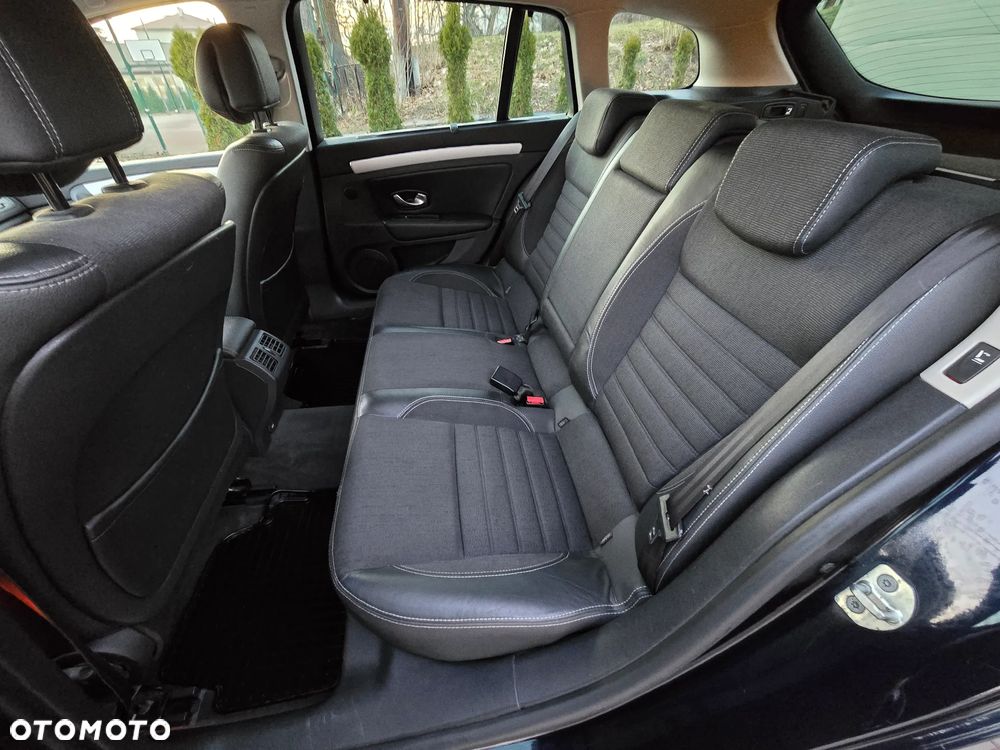 Renault Laguna 2.0 16V 140 Sportway - 28