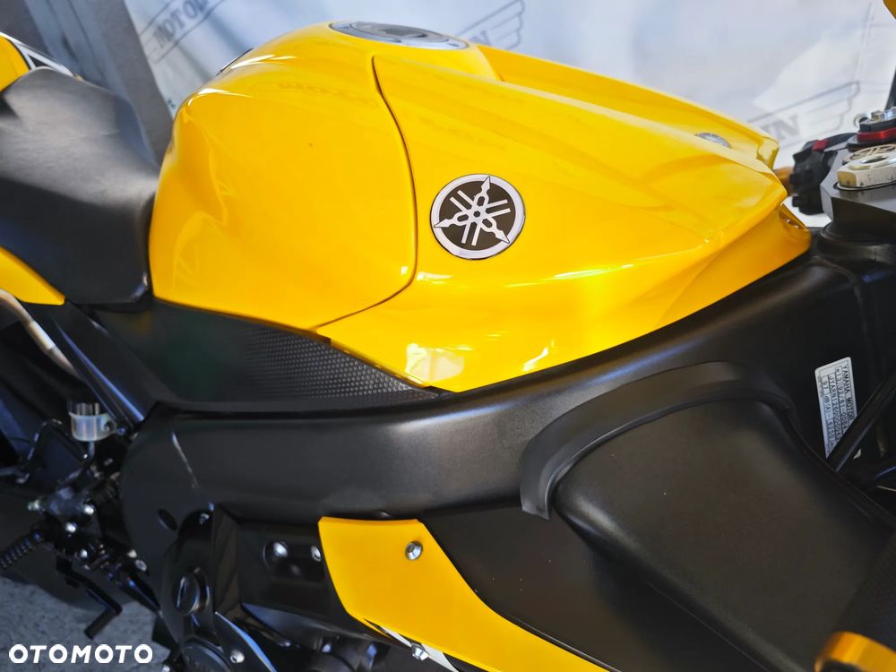 Yamaha YZF - 13