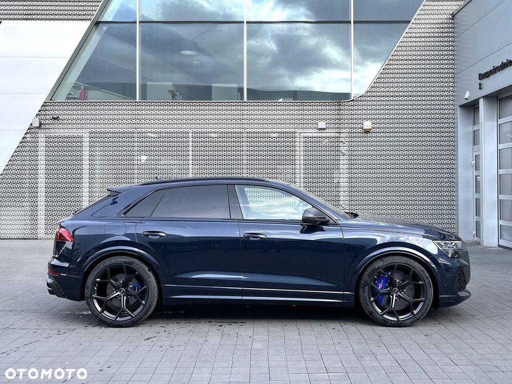 Audi RS Q8 - 1