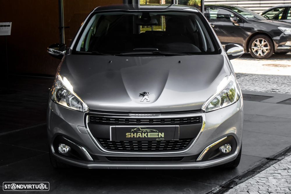 Peugeot 208 1.2 PureTech Signature - 7
