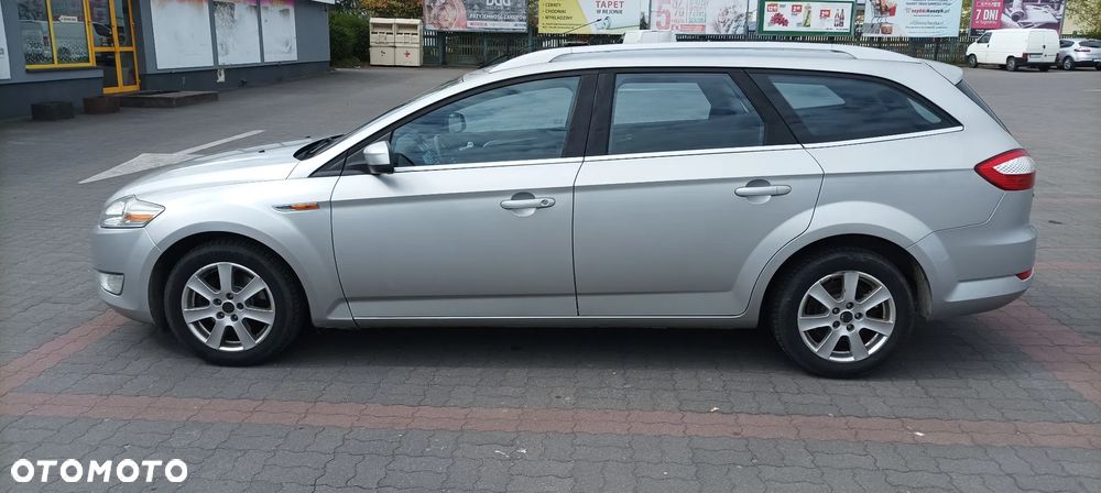 Ford Mondeo 2.0 TDCi Titanium - 4