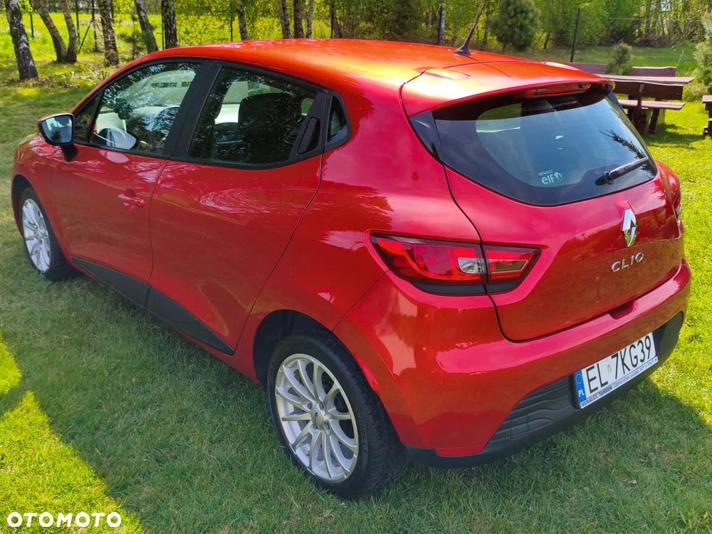 Renault Clio 1.2 16V Expression - 24