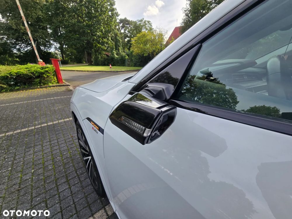 Audi e-tron 55 Quattro S Line - 34