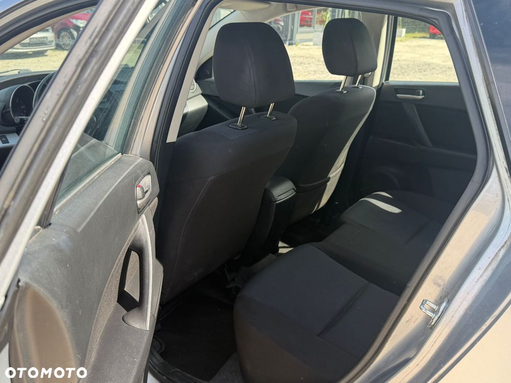 Mazda 3 - 8