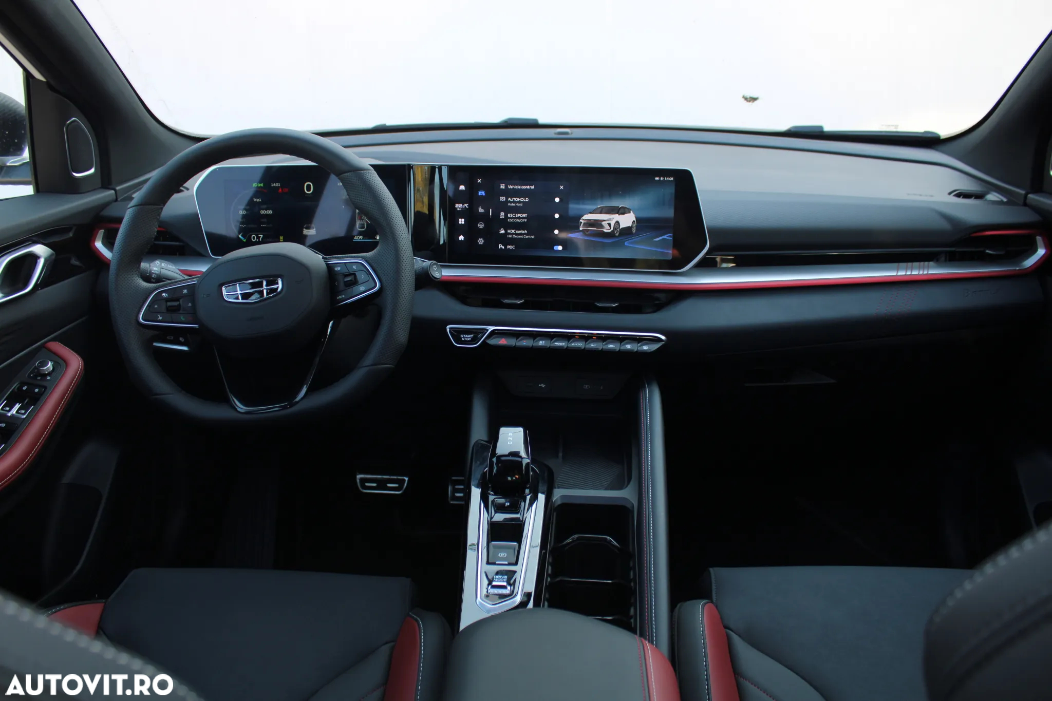 Geely Coolray - 27