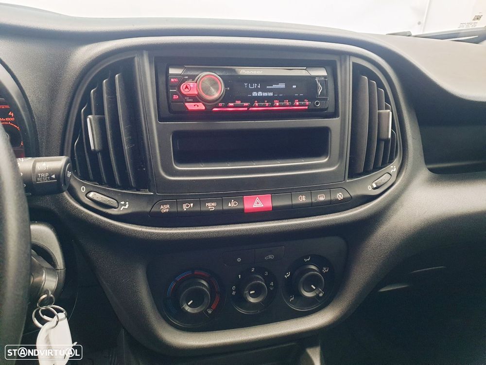 Fiat Doblo Combi 1.3 Multijet - 15