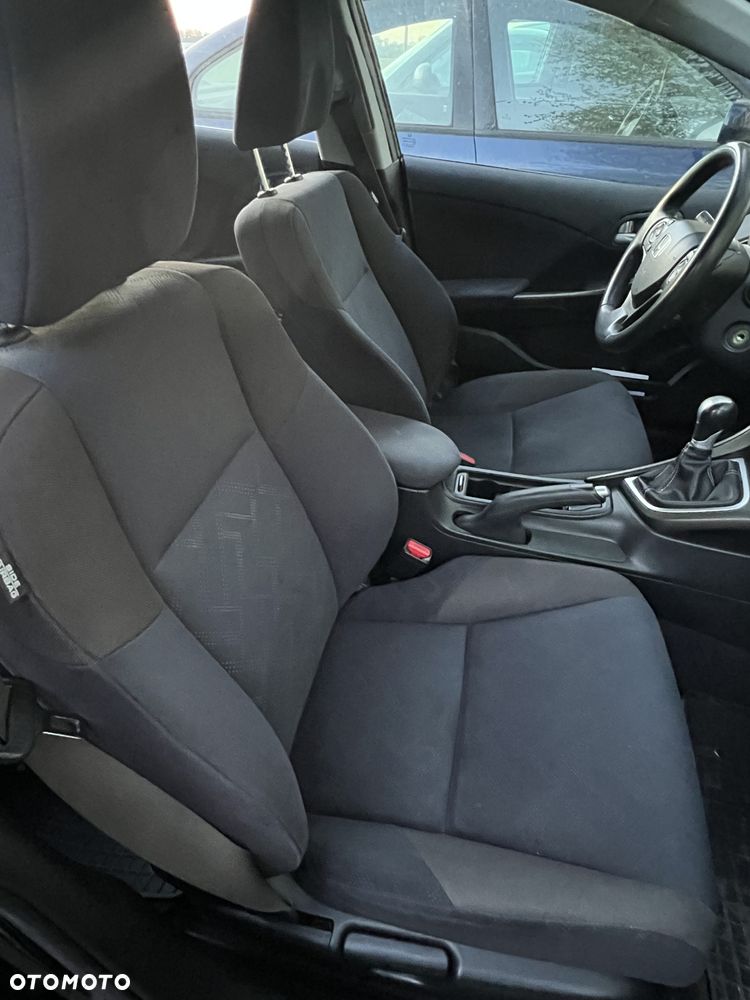 Honda Civic 2.2 i-DTEC Winteredition - 17