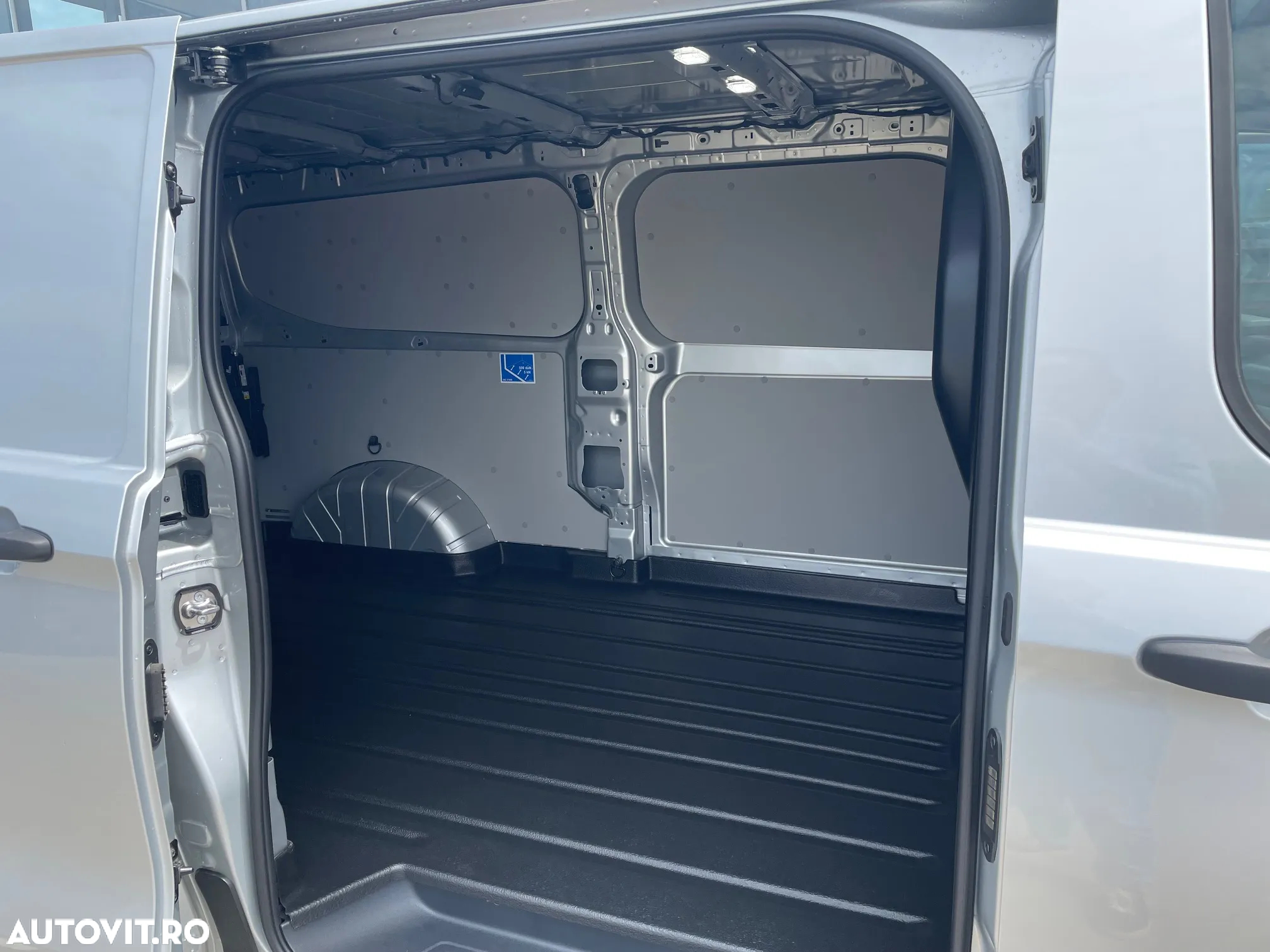 Ford Transit Custom - 6