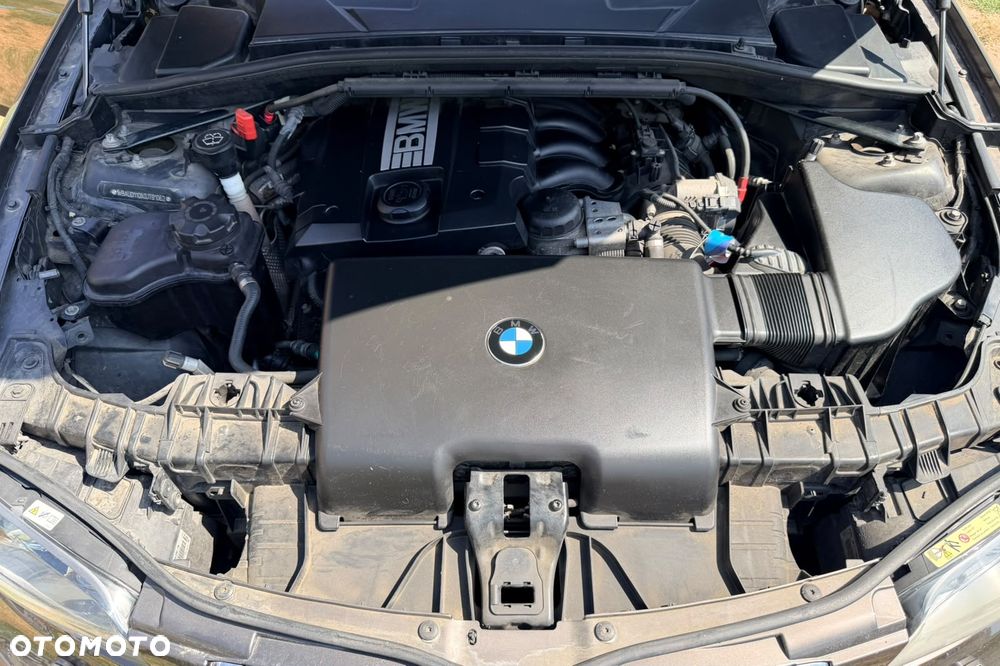 BMW Seria 1 120i Edition Sport - 17