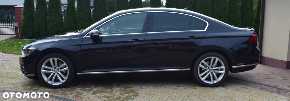 Volkswagen Passat - 8