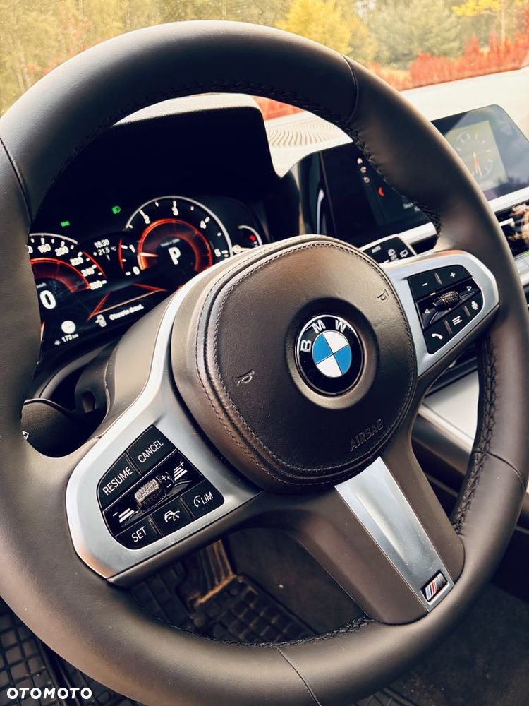 BMW Seria 3 320d - 16