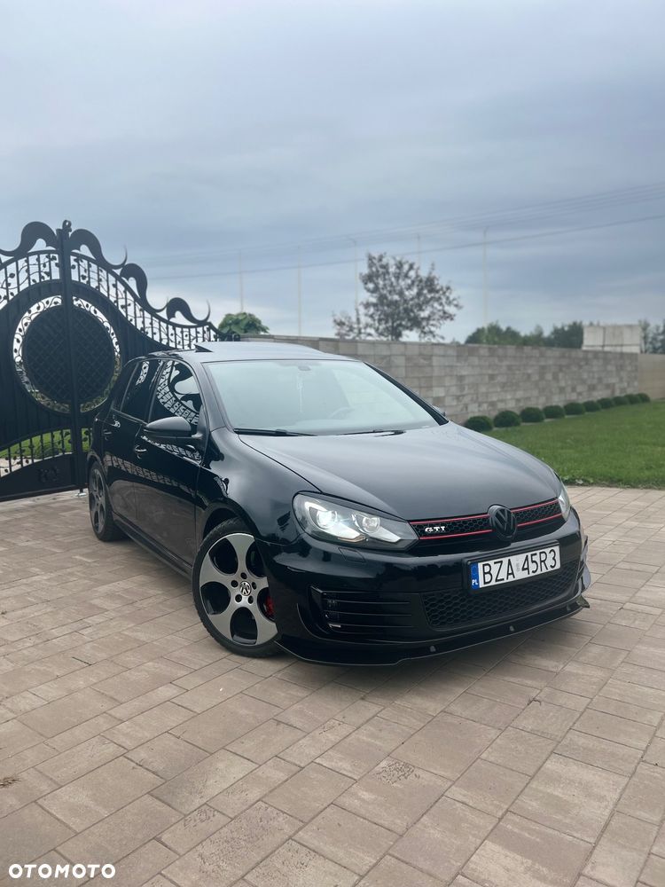 Volkswagen Golf 2.0 GTI DSG - 3