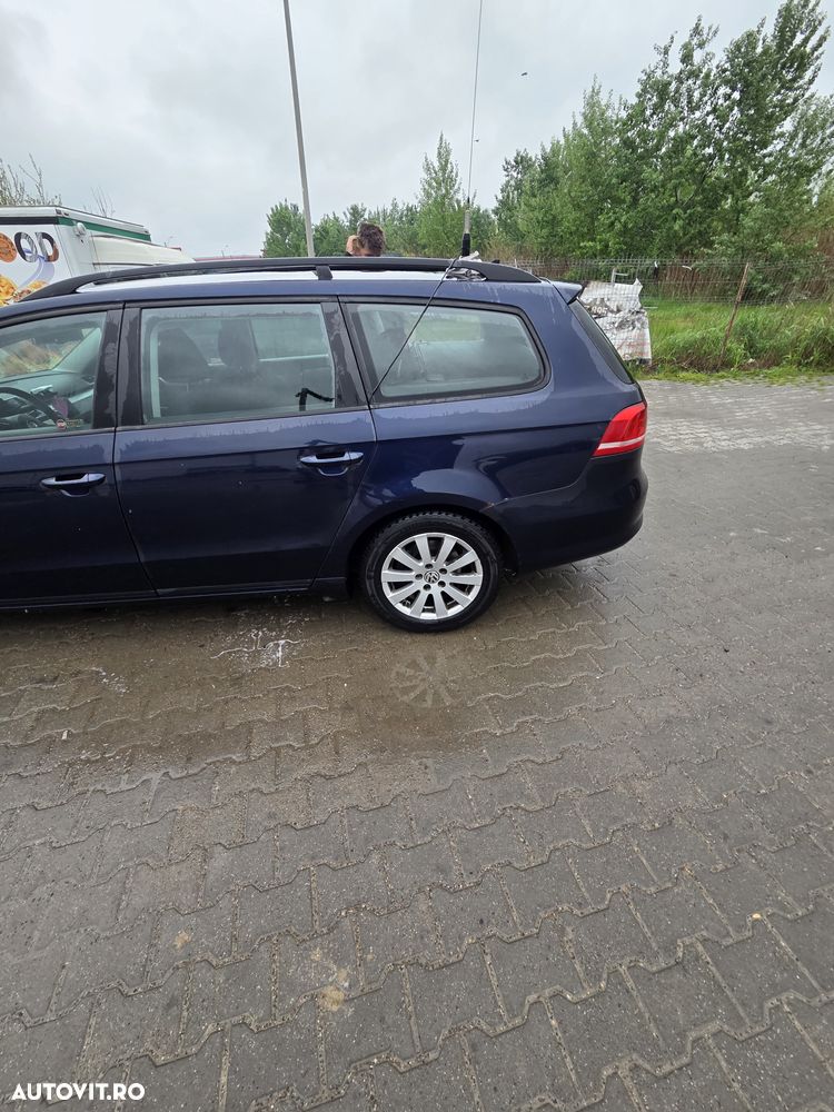 Volkswagen Passat 2.0 TDI BlueMotion Technology Comfortline - 10