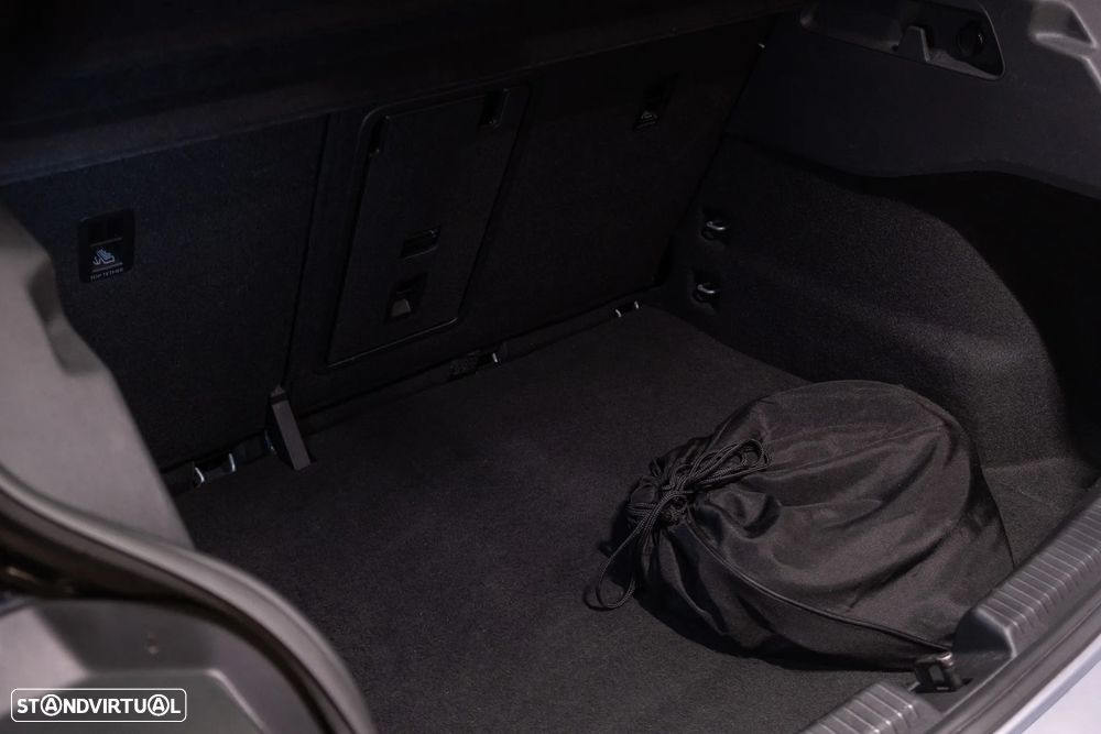 VW ID.3 Pro Performance - 14