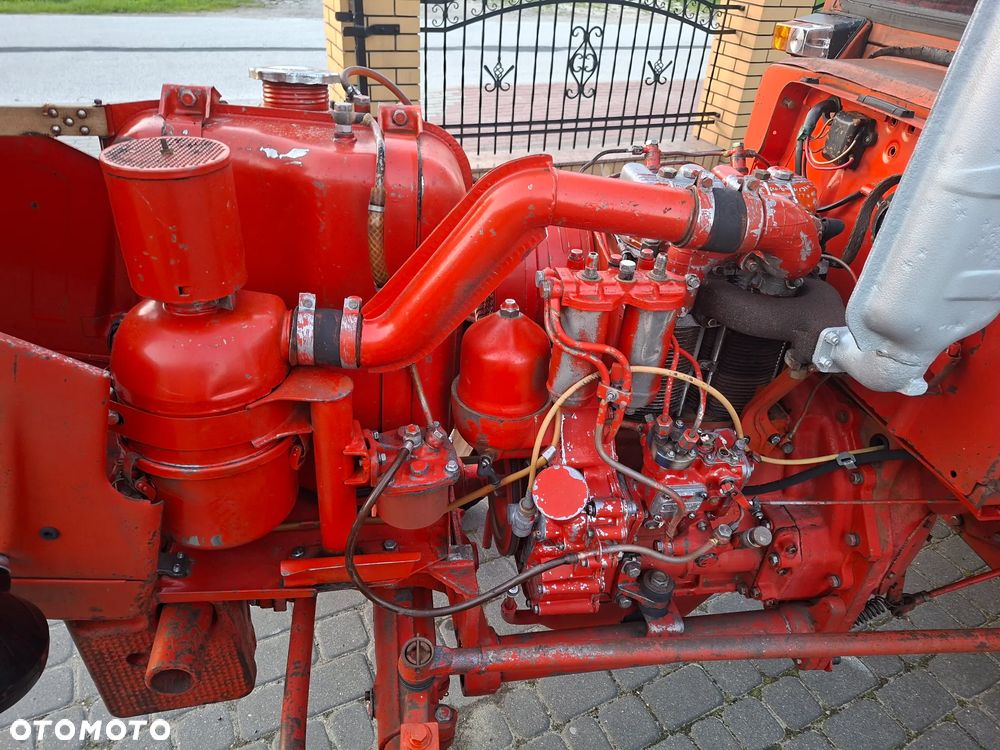 Belarus Ruski T-25 - 6