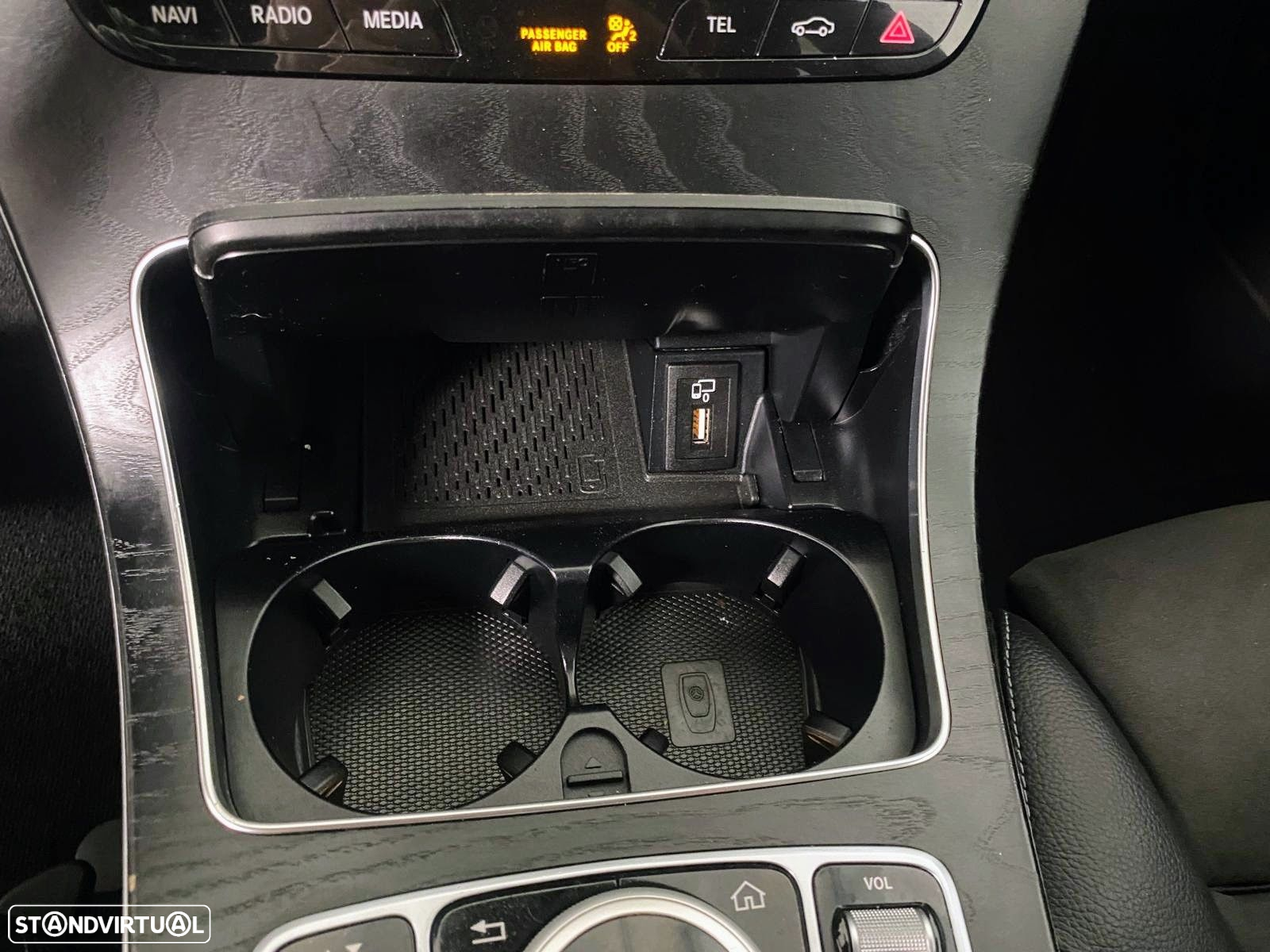 Mercedes-Benz C 300 - 33