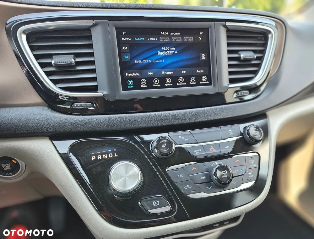 Chrysler Pacifica - 19