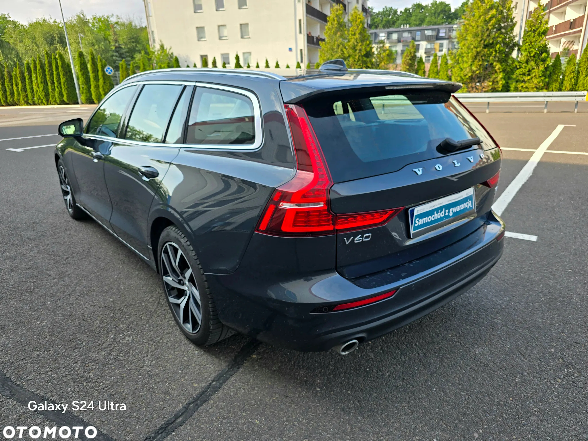 Volvo V60 T4 Momentum Pro - 6