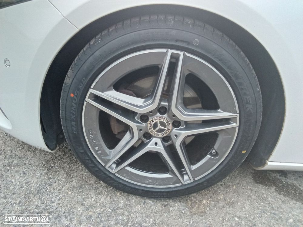 Mercedes-Benz A 200 Limousine AMG Line Aut. - 10